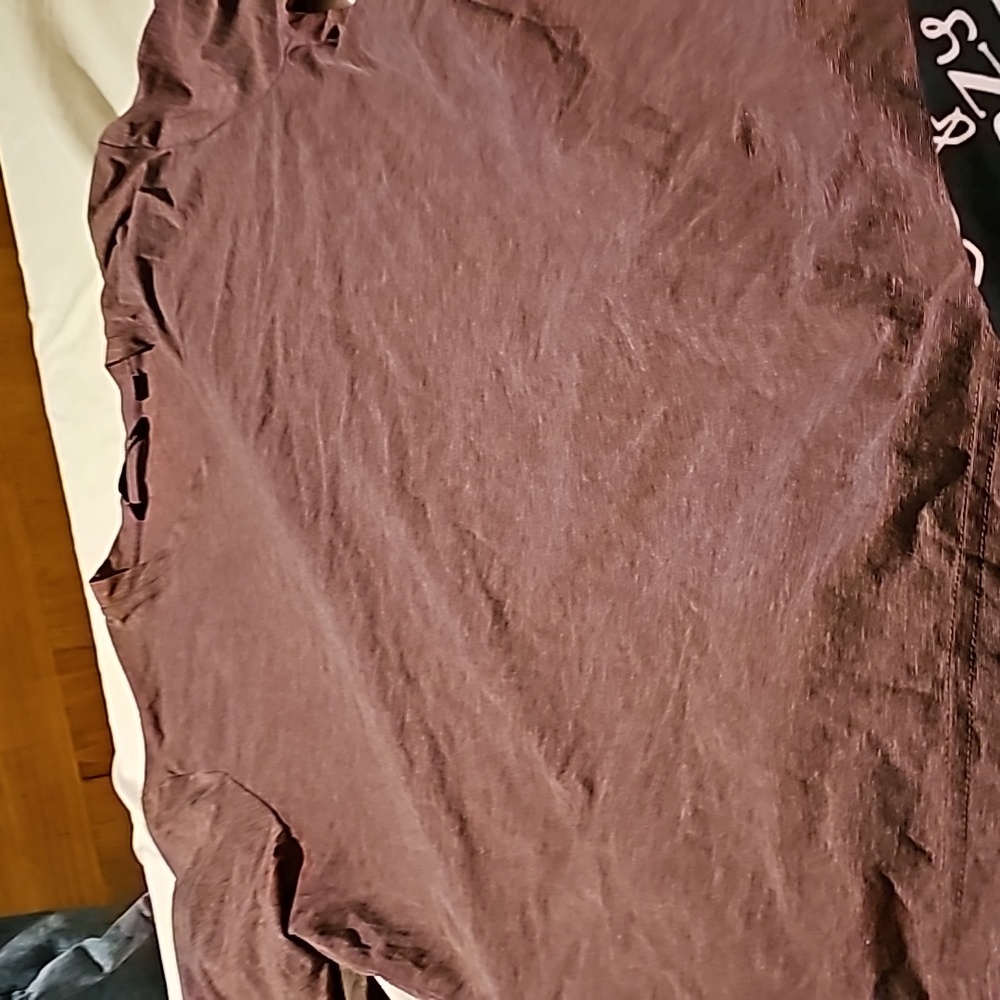 Mens tee shirt